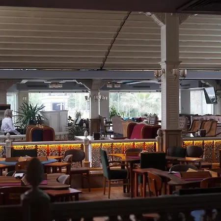 Yali Hotel